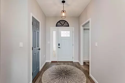 Entry Way - 354 Spruce St, Mapleton, ND 58059 photo 1 of 3