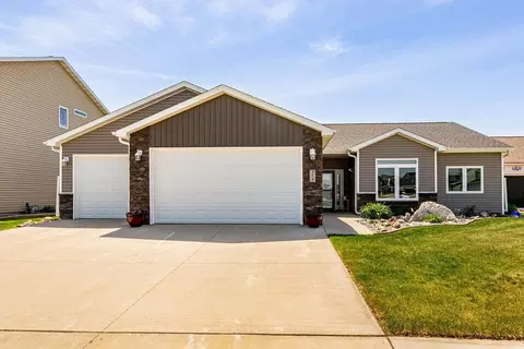 354 Spruce St, Mapleton, ND 58059