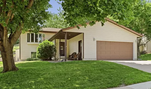 4212 Valley Dr NW, Rochester, MN 55901