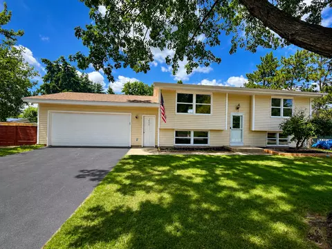 4653 152nd Ct, Apple Valley, MN 55124
