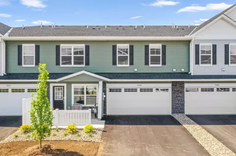 15006 Adare Way, Rosemount, MN 55068