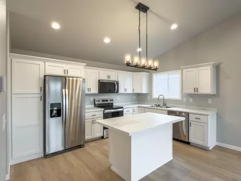 Kitchen - 6290 87th Ave S, Horace, ND 58047 photo 2 of 2