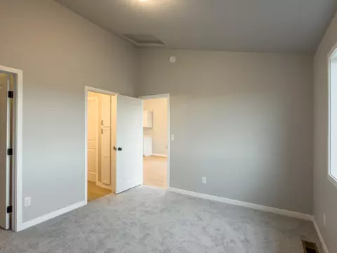 Bedroom - 6290 87th Ave S, Horace, ND 58047 photo 1 of 5