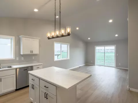 Living - 6290 87th Ave S, Horace, ND 58047 photo 3 of 5