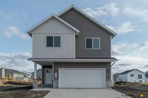 6241 86th Ave S, Horace, ND 58047