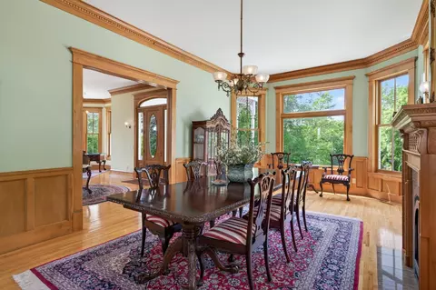 Dining - 7750 Erick St, Loretto, MN 55357 photo 3 of 7