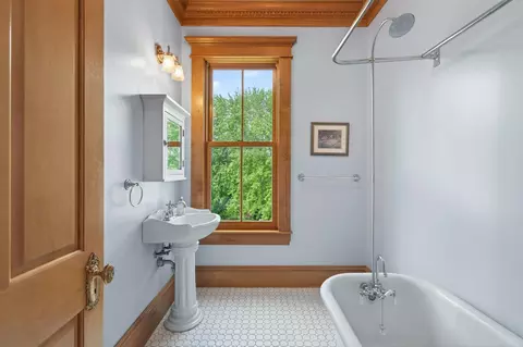 Bath - 7750 Erick St, Loretto, MN 55357 photo 6 of 6