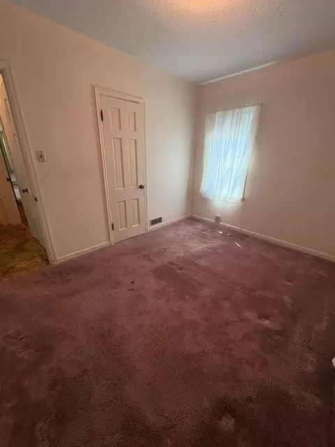 Bedroom - 808 Grove Ave, Montevideo, MN 56265 photo 2 of 2