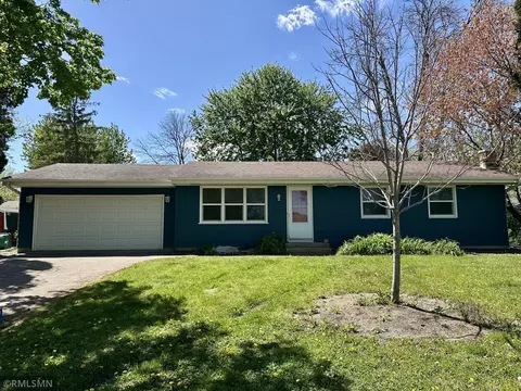 6601 Zealand Ave N, Brooklyn Park, MN 55428
