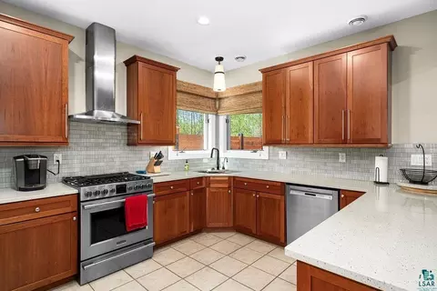 Kitchen - 207 S 2nd Ave, Proctor, MN 55810 photo 2 of 5