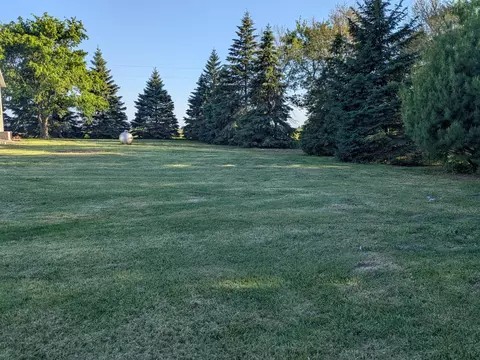 Exterior - 27600 County Road 18, Comfrey, MN 56019 photo 8 of 8