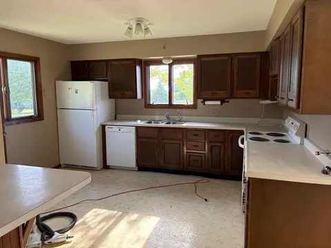 Kitchen - 27600 County Road 18, Comfrey, MN 56019 photo 1 of 1
