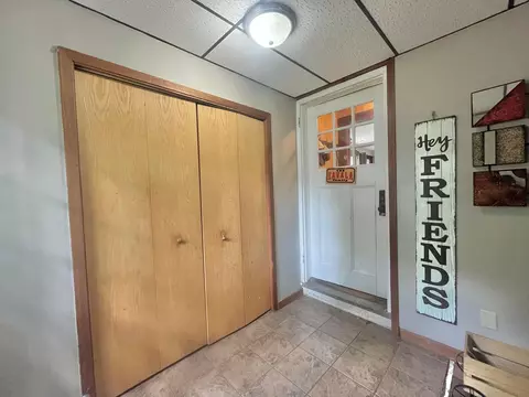 611 16th St SW, Willmar, MN 56201 photo 5