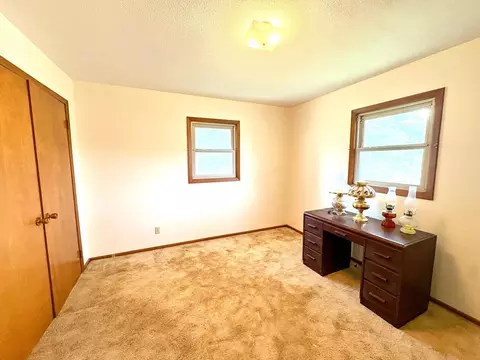 Bedroom - 404 E 3rd St, Madison, MN 56256 photo 2 of 4