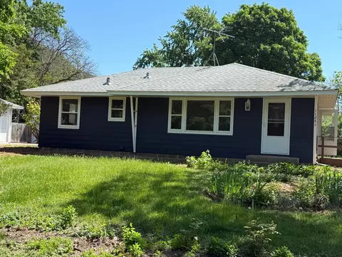 11241 Norway St NW, Coon Rapids, MN 55448