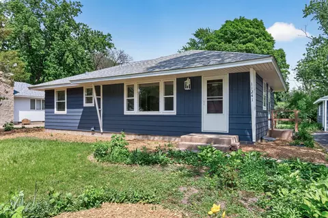 11241 Norway St NW, Coon Rapids, MN 55448