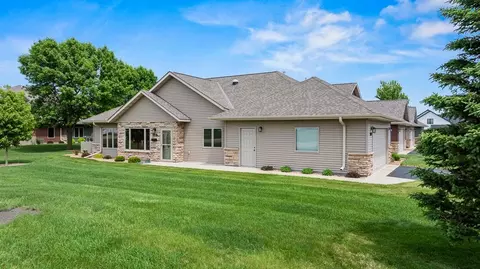 Exterior - 1626 Thunderbird Rd, Marshall, MN 56258 photo 3 of 8