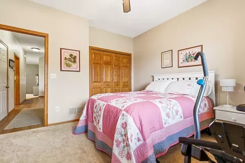 Bedroom - 1626 Thunderbird Rd, Marshall, MN 56258 photo 4 of 4