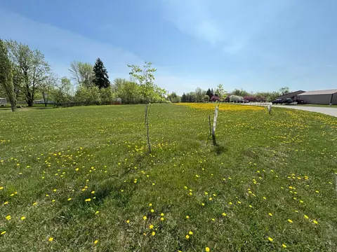 000 First St E, Thief River Falls, MN 56701 photo 2
