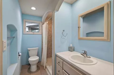 Bath - 642 Highway 55, Hamel, MN 55340 photo 1 of 2