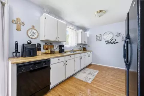Kitchen - 406 3rd Ave, Mapleton, ND 58059 photo 1 of 2