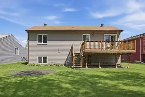 Exterior - 406 3rd Ave, Mapleton, ND 58059 photo 4 of 4