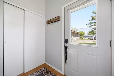 Entry Way - 406 3rd Ave, Mapleton, ND 58059 photo 1 of 1
