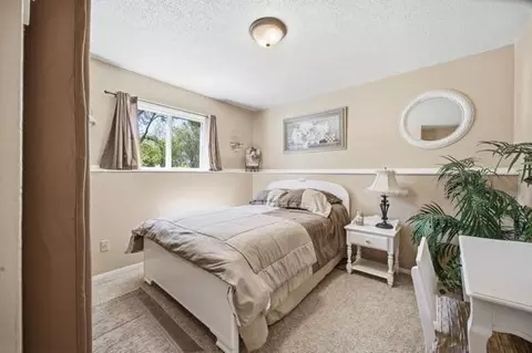 Bedroom - 406 3rd Ave, Mapleton, ND 58059 photo 3 of 3