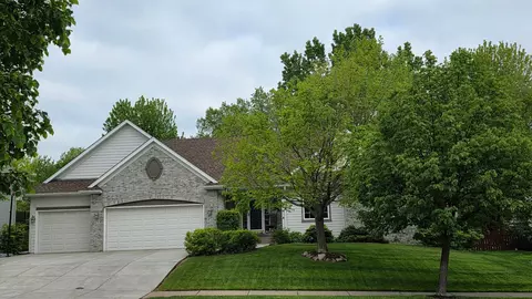 4009 Evermoor Pkwy, Rosemount, MN 55068