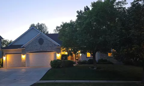 4009 Evermoor Pkwy, Rosemount, MN 55068