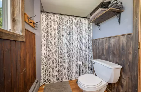 Bath - 15833 Sago 4, Warba, MN 55793 photo 1 of 2