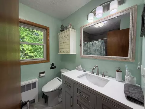 Bath - 31265 Eagle Lake Rd, Frazee, MN 56544 photo 2 of 5