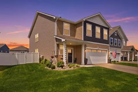 10644 Hinton Ave S, Cottage Grove, MN 55016