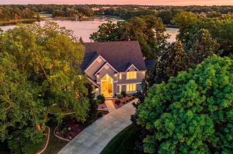 16584 Klamath Ter, Lakeville, MN 55044