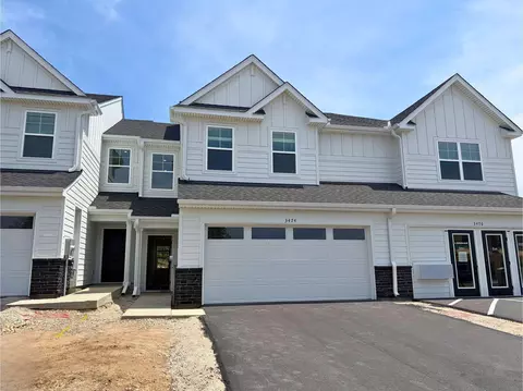3474 Trails End Cir, Eagan, MN 55123