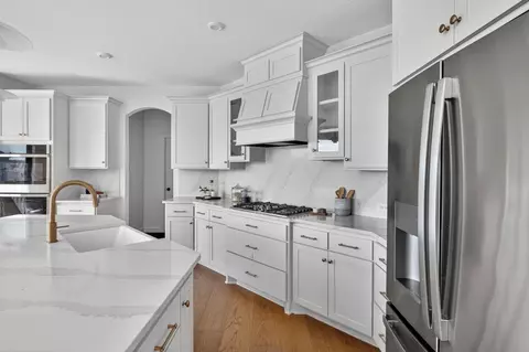 Kitchen - 12989 Bauer Dr N, Champlin, MN 55316 photo 7 of 7