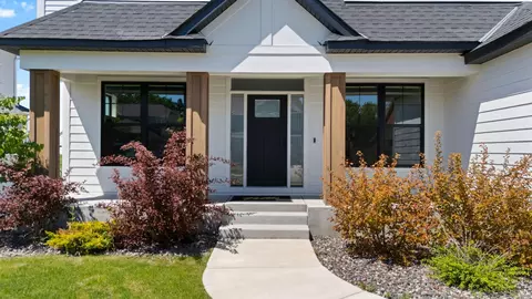 Exterior - 12989 Bauer Dr N, Champlin, MN 55316 photo 3 of 8