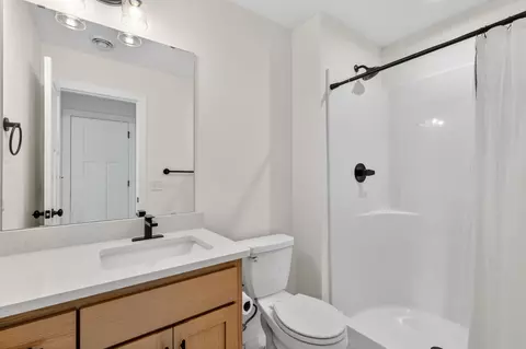 Bath - 12989 Bauer Dr N, Champlin, MN 55316 photo 2 of 14
