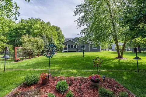 Exterior - 6064 Fairfax Rd, Baxter, MN 56425 photo 15 of 19