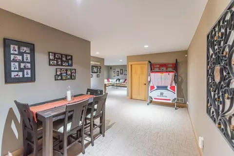 Dining - 6064 Fairfax Rd, Baxter, MN 56425 photo 4 of 4