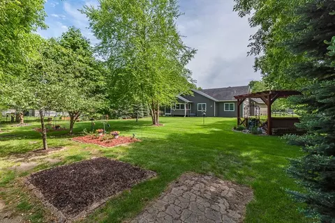 Exterior - 6064 Fairfax Rd, Baxter, MN 56425 photo 13 of 19