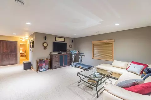 Living - 6064 Fairfax Rd, Baxter, MN 56425 photo 4 of 4
