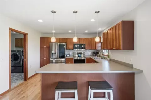 Kitchen - 1607 Mallard Ave, Baldwin, WI 54002 photo 2 of 3