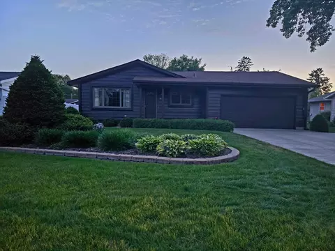 1112 Lyn Way, Hastings, MN 55033