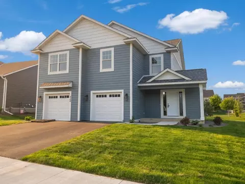 4544 Savanna Trl, Chaska, MN 55318