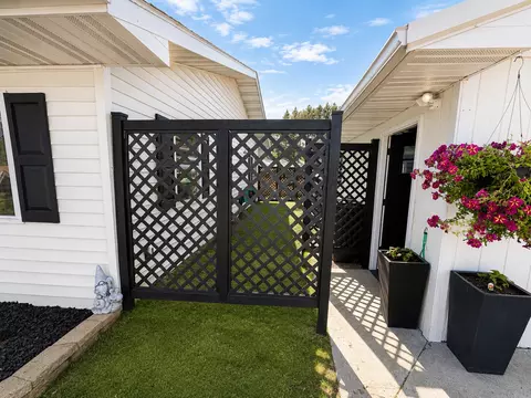 Exterior - 202 Ash St, Bigfork, MN 56628 photo 5 of 7