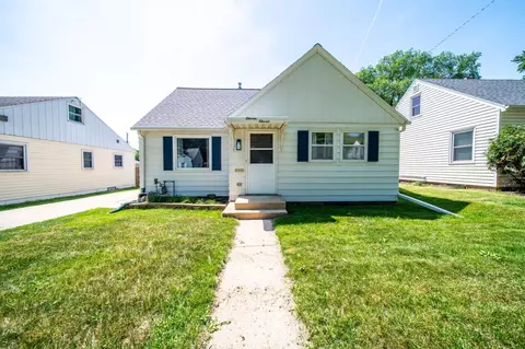1111 13th Ave NE, Rochester, MN 55906