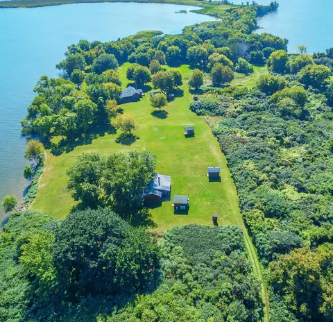 1720 1730 Pelican Island Lndg NW, Walker, MN 56484