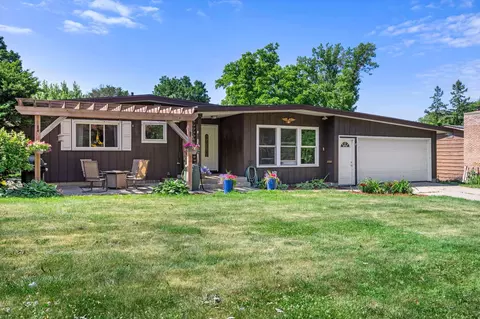 811 Tatepaha Blvd, Faribault, MN 55021