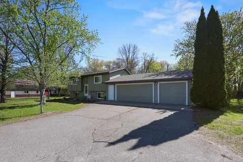 1546 Primrose Rd NE, Sauk Rapids, MN 56379